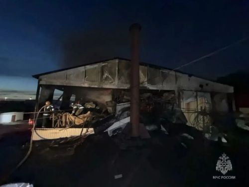 «Закамье» күпләп сату базарында янгын чыкты