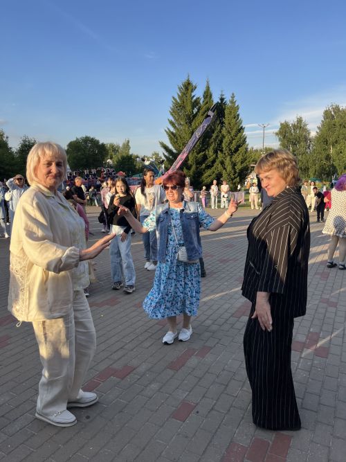 Пятачокта иң оста биючеләр Кама буйлап сәяхәткә юллама белән бүләкләнде