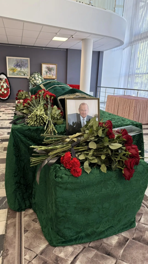 Чаллы шәһәр судының беренче рәисен соңгы юлга озаттылар
