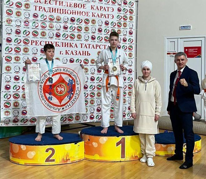 Беләктә – көч, йөрәктә – хис!