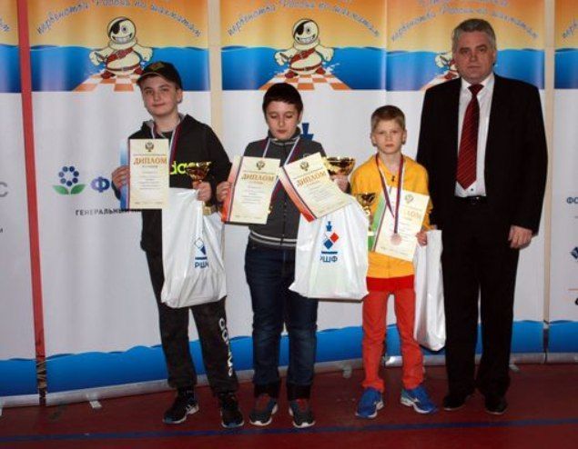На первенстве России по шахматам челнинский школьник выиграл серебро