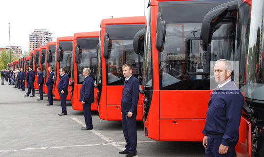 Чаллы күп пассажир сыйдырышлы 68 автобус һәм тәбәнәк идәнле 18 трамвай алырга гариза биргән