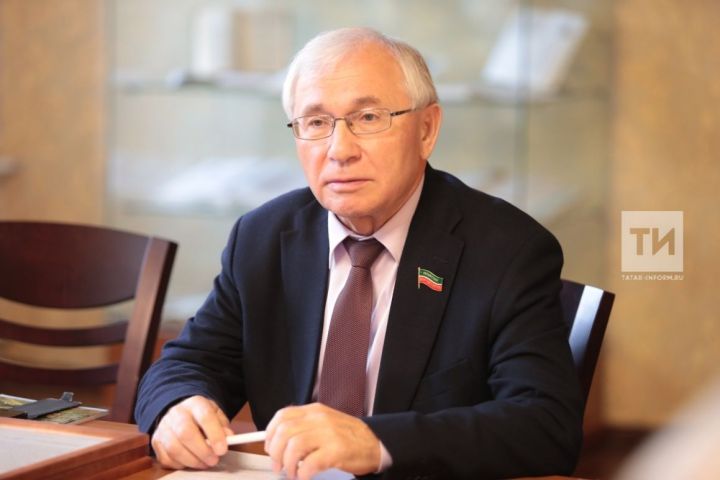 Разил Вәлиев белән хушлашу урыны билгеле