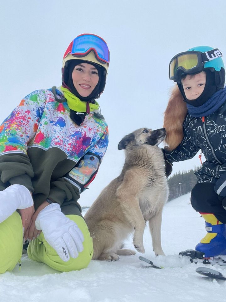Регина Хурамшина: «Яңа ел бәйрәмендә сноубордта шуабыз» - ФОТОЛАР