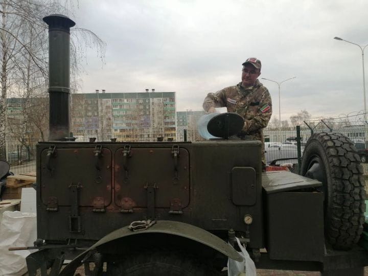 Рөстәм Гатин: “Май бәйрәмнәренә кайтам да, соңыннан озакка китәм”