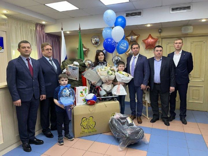 Мобилизацияләнгән Чаллы ир-аты күпбалалы әти булды
