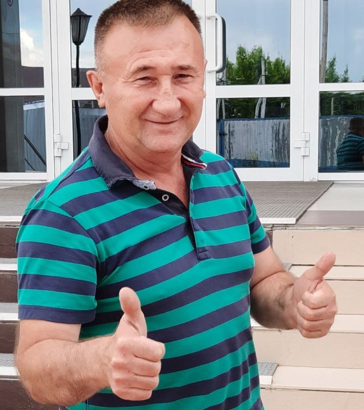 Җырчы Ринат Рәхмәтуллин тагын авариягә очраган