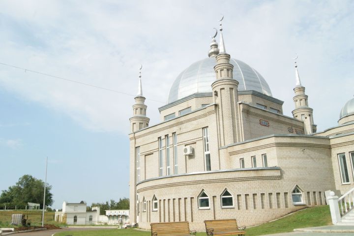 Мәүлид аена аяк бастык. Аны ничек үткәрәләр?