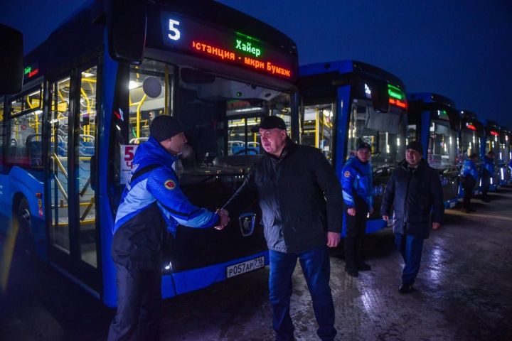 Чаллы урамнарына тагын 44 зур автобус чыкты