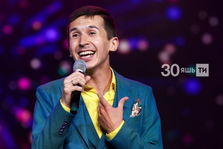 Уфа концертында Рифат Зарипов белән көтелмәгән хәл булган