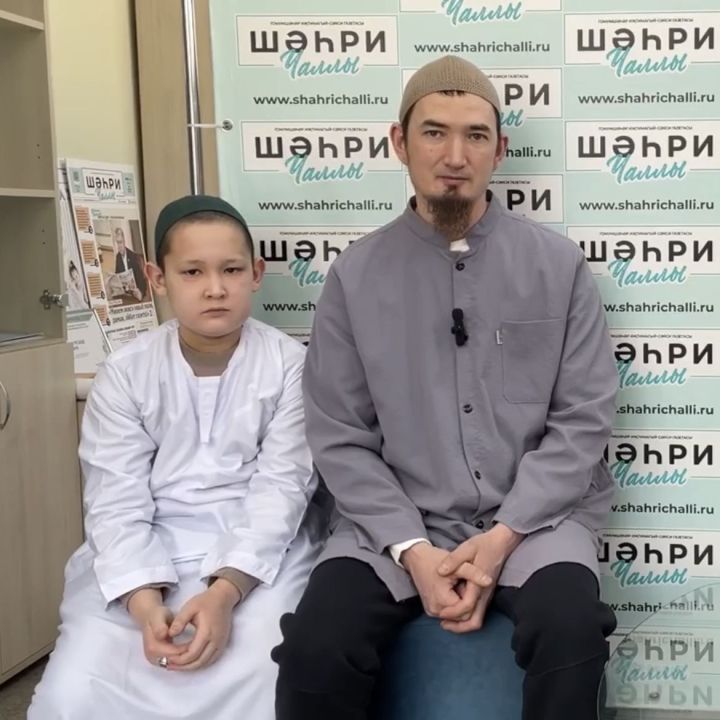«Алты балабызның дүртесе Коръәнне яттан белә»