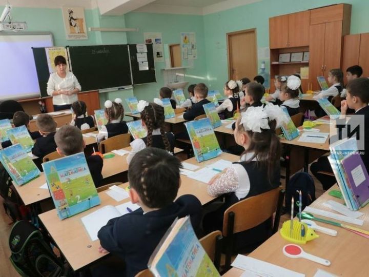 Рус телен белмичә мәктәпкә кабул итмәячәкләр