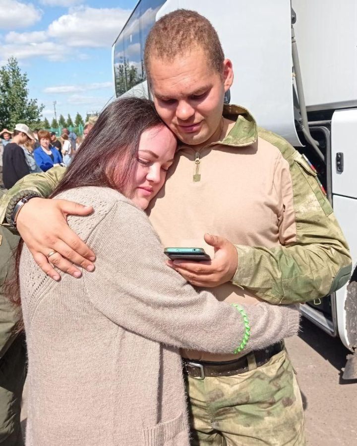 «Алты тапкыр төшемә керде. Алтысында да: «Кайтам», – дигән иде».