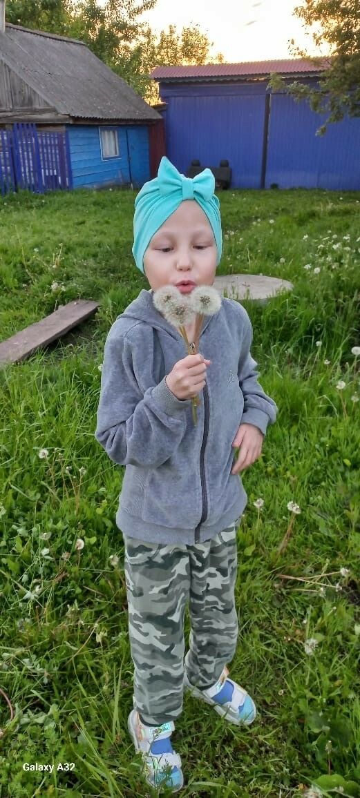 «Үзем яман шешкә каршы көрәшкәндә, алты яшьлек кызымда да яман шеш таптылар»