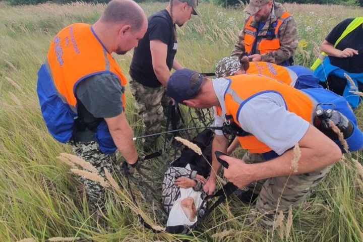 110 яшьлек адашкан әбине урманнан тапканнар
