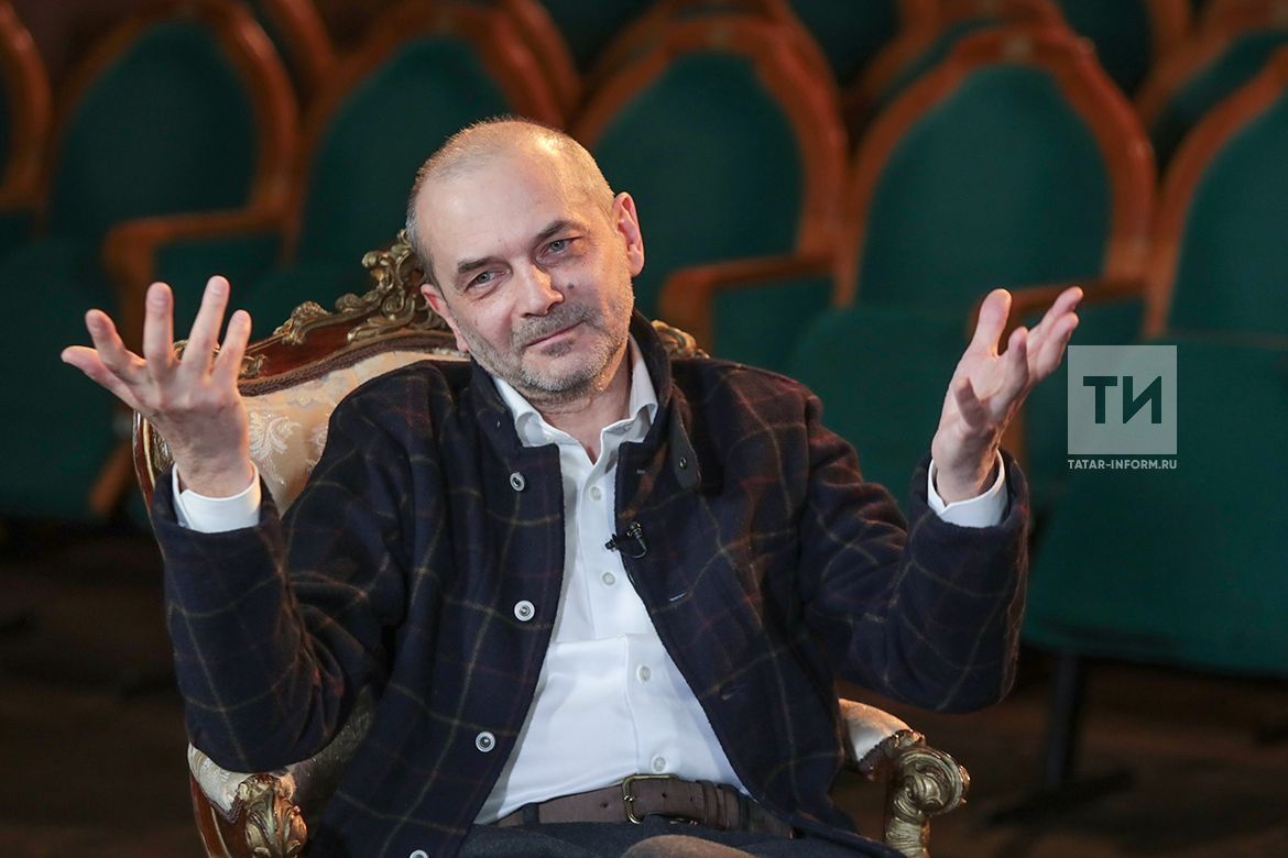 Фәрит Бикчәнтәев: «Милли театрлар кыйбласын югалтмады»