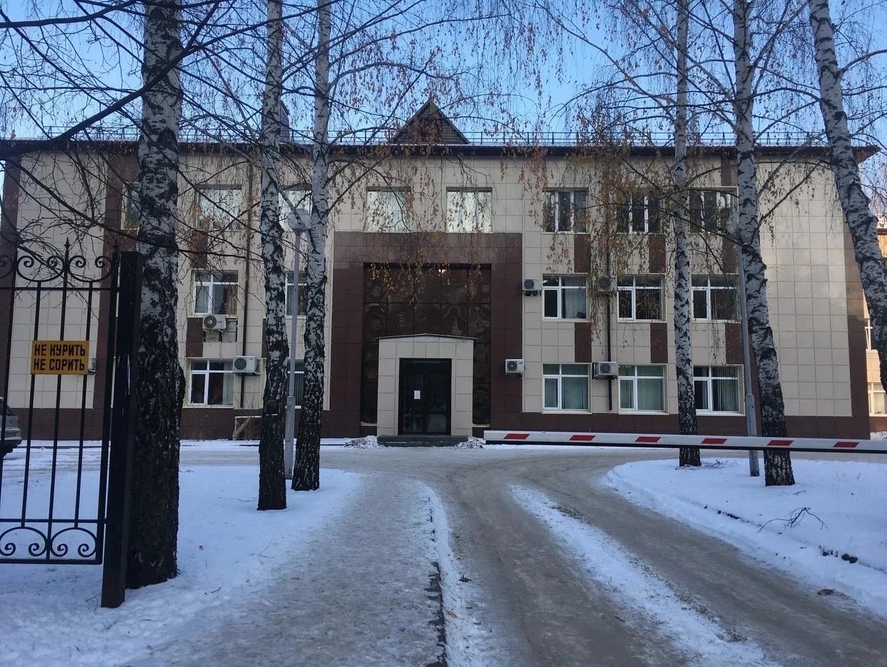 Бала тапканда үлгән укытучының улын әбисенә бирәләр