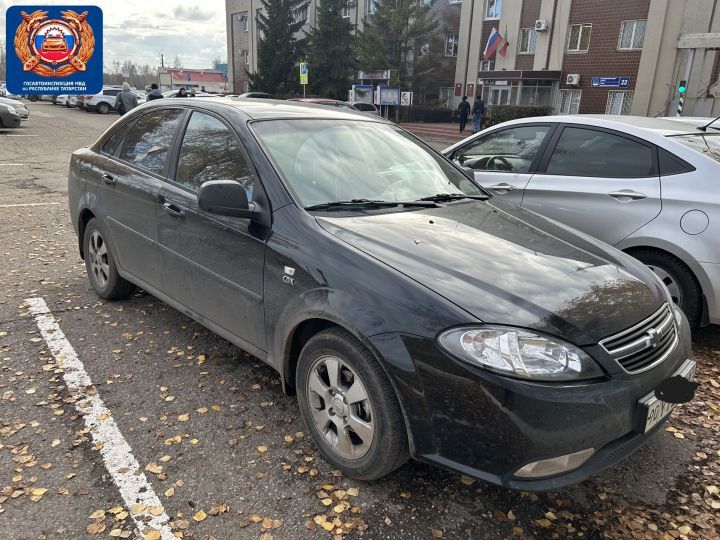Чаллыда ярты млн сум штраф булган машина йөртүче тоткарланды