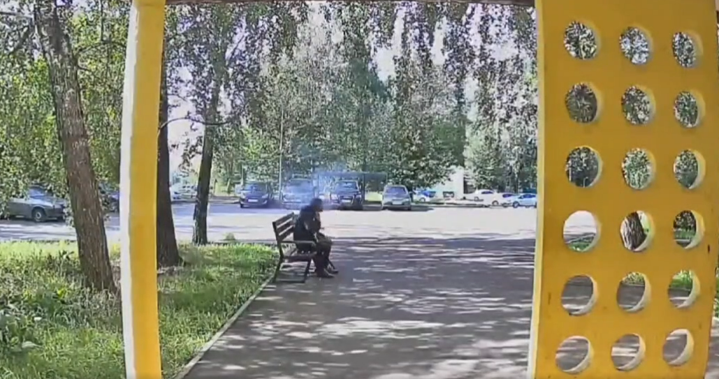 Чаллыда эскәмиядә утыручы янып үлә язды