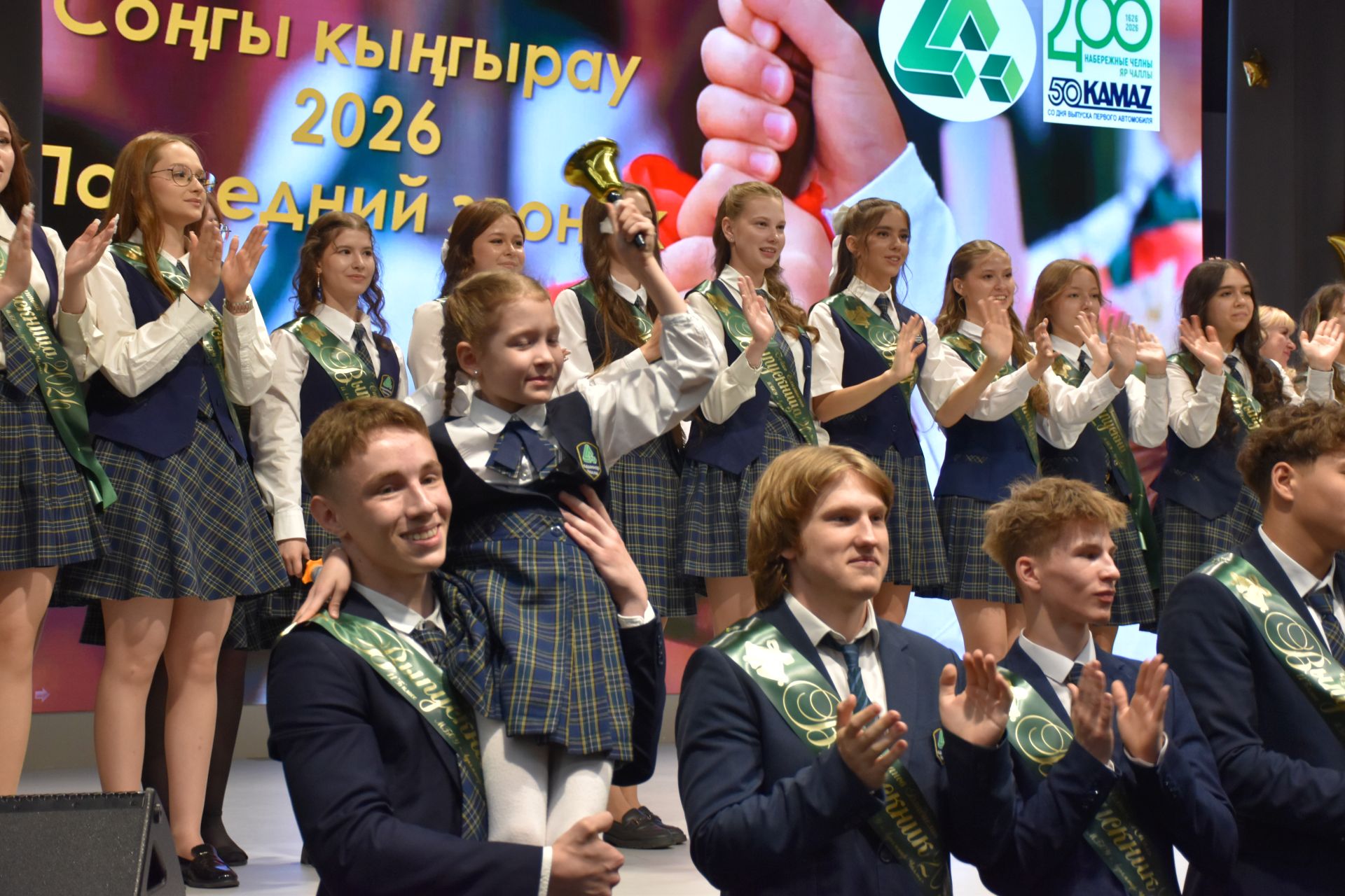 52 укучының 22се -медалист