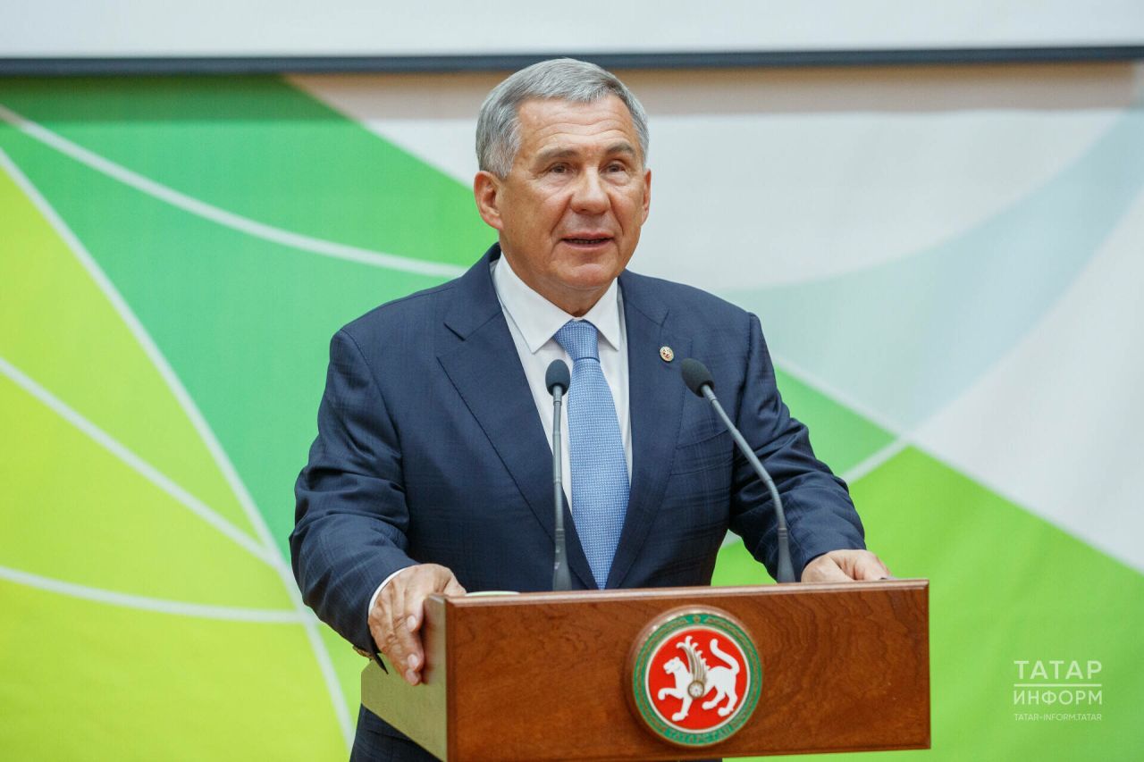 Татарстан Республикасы Рәисе Рөстәм Миңнеханов Татарстан халкын Сабан туе бәйрәме белән котлады