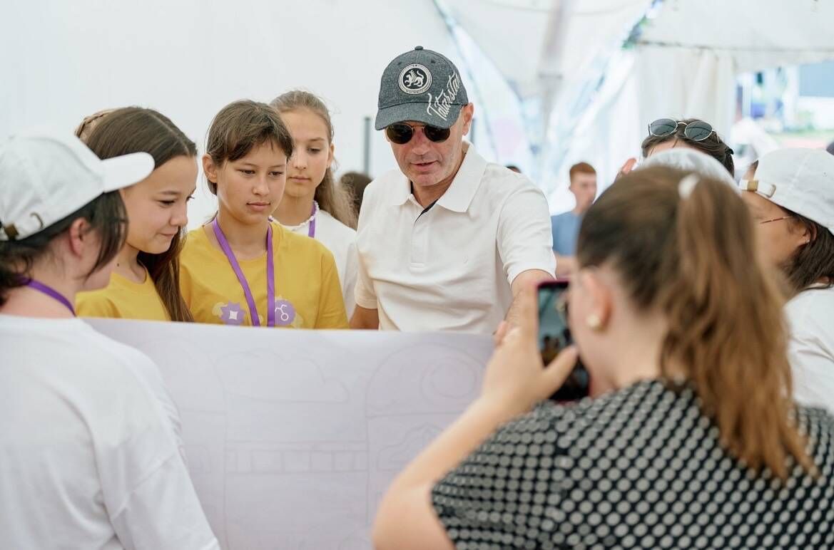 Россиянең иң зур чатырлы лагере - Сәләт Биләр Форум юбилей сменасын башлап җибәрде