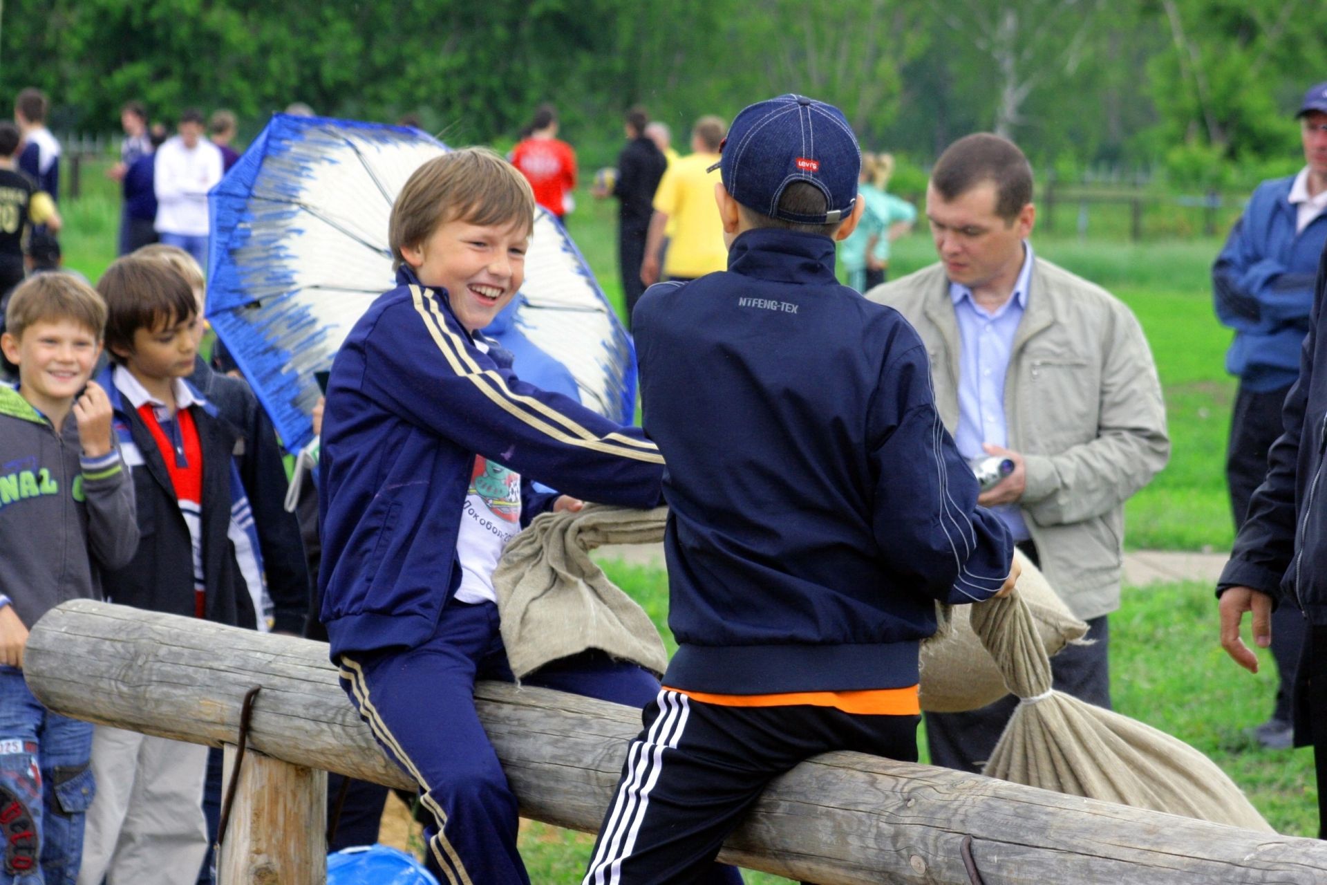 Мәхәллә сабантуйлары – безнең яшьлек кенә түгел...