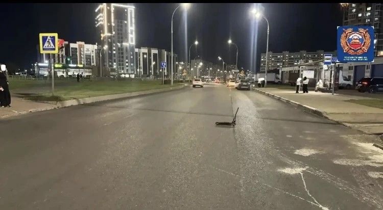 Чаллыда машина йөртүче баланы бәрдергән
