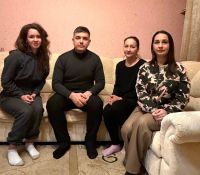 «Улым белән киленемне югалттым, хәзер оныкларым өчен көрәшәм»