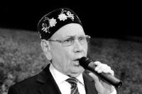 Зөһрә Сәхәбиева: «Илһам Шакировның моңлы булуына катлаулы балачагы тәэсир иткәндер»