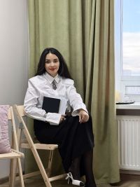 Хатын-кыз ни өчен үзен түбән бәяли?