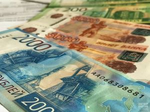 Чаллы слесаре мошенникларга 5 млн сумнан артык акча күчергән