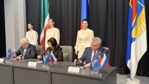 Чаллыда юбилей почта маркасына штемпель куйдылар