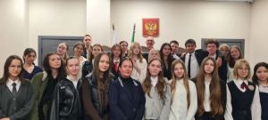 Чаллы укучылары суд процессын карады