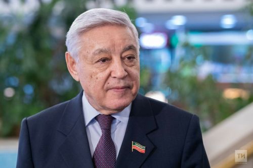 Бүген - Татарстан Республикасы Дәүләт гербы көне