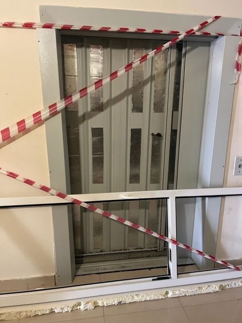 Чаллы мэры шартлау булган 38/15 йортын килеп карады