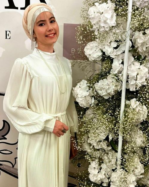 Сәйдә Мөхәммәтҗанова: «Кешеләр намаз укый, ә кайберәүләр мода күрсәтеп йөри!»