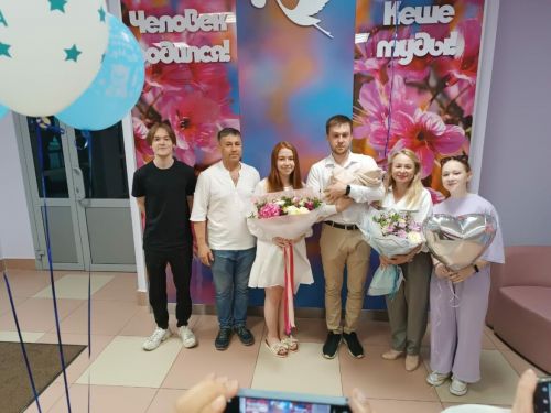 Танылган артист шатлыгы белән уртаклашты