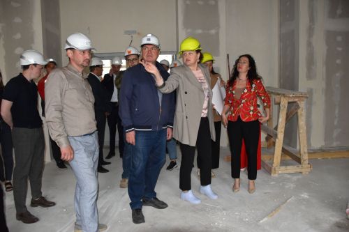«Притяжение» торак комплексында 30 мең квадрат метрлы мәктәп сафка баса - ФОТОЛАР