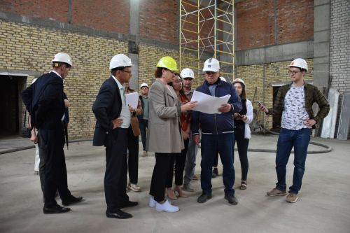 «Притяжение» торак комплексында 30 мең квадрат метрлы мәктәп сафка баса - ФОТОЛАР