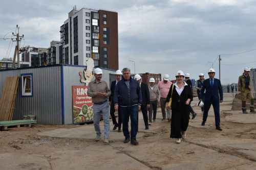 «Притяжение» торак комплексында 30 мең квадрат метрлы мәктәп сафка баса - ФОТОЛАР