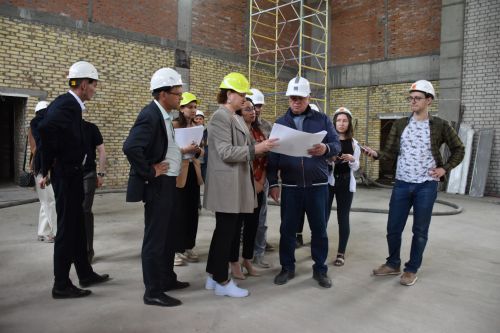 «Притяжение» торак комплексында 30 мең квадрат метрлы мәктәп сафка баса - ФОТОЛАР