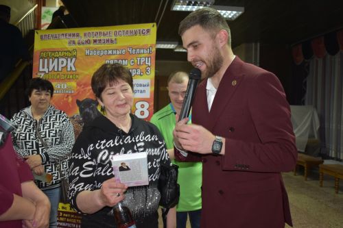 «Күңел» җитәкчесе Лилия Мәхмүтова: «Максатыбыз - кайчандыр популяр булган җырчыларны кире сәхнәгә кайтару»