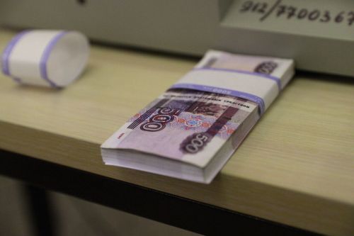 Чаллыда банк хезмәткәре 3,5 млн сум урлап тотылды