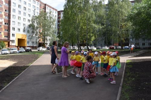 Төзекләндерүчеләрне пылау белән сыйладылар - ФОТОЛАР