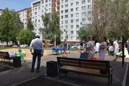 Төзекләндерүчеләрне пылау белән сыйладылар - ФОТОЛАР