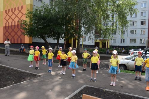 Төзекләндерүчеләрне пылау белән сыйладылар - ФОТОЛАР