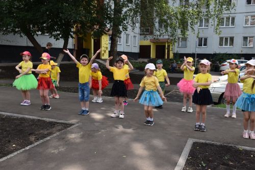 Төзекләндерүчеләрне пылау белән сыйладылар - ФОТОЛАР