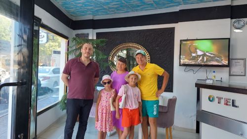 Төркиягә машинада бардылар...  (+фотолар)