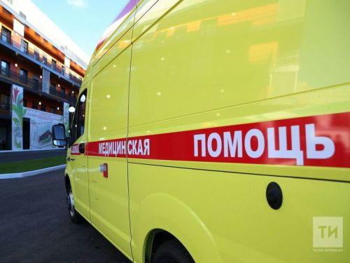 Казанда әни кеше 3 кызын аягы белән тибә-тибә кыйнаган